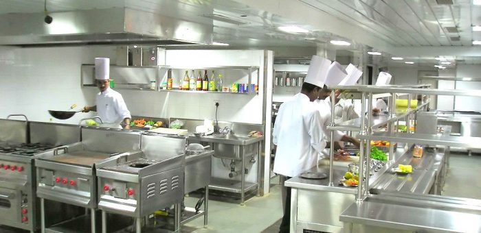 Nama Peralatan Dapur Restoran dan Fungsinya
